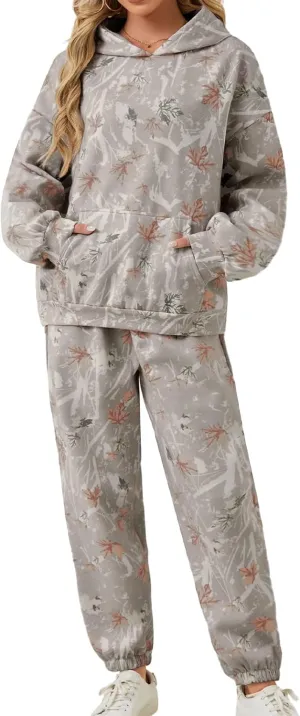 Camo Sweatsuits Women 2 Piece Outfit Camo Hoodies Pullover Maple Leaf Print Oversized Sweatshirt Joggers Sweat Sets