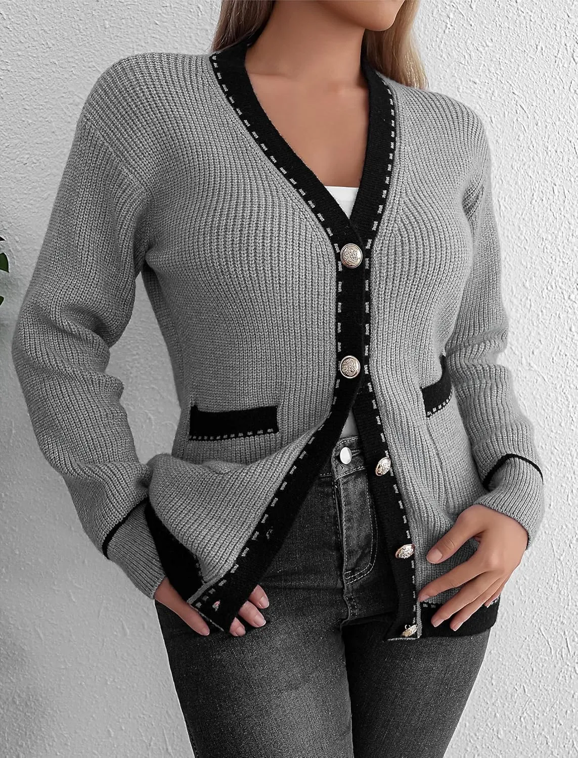 Cardigan Sweaters for Women 2024 Fall Open Front Oversized Button V Neck Chunky Knit Sweater Long Sleeve Outerwear