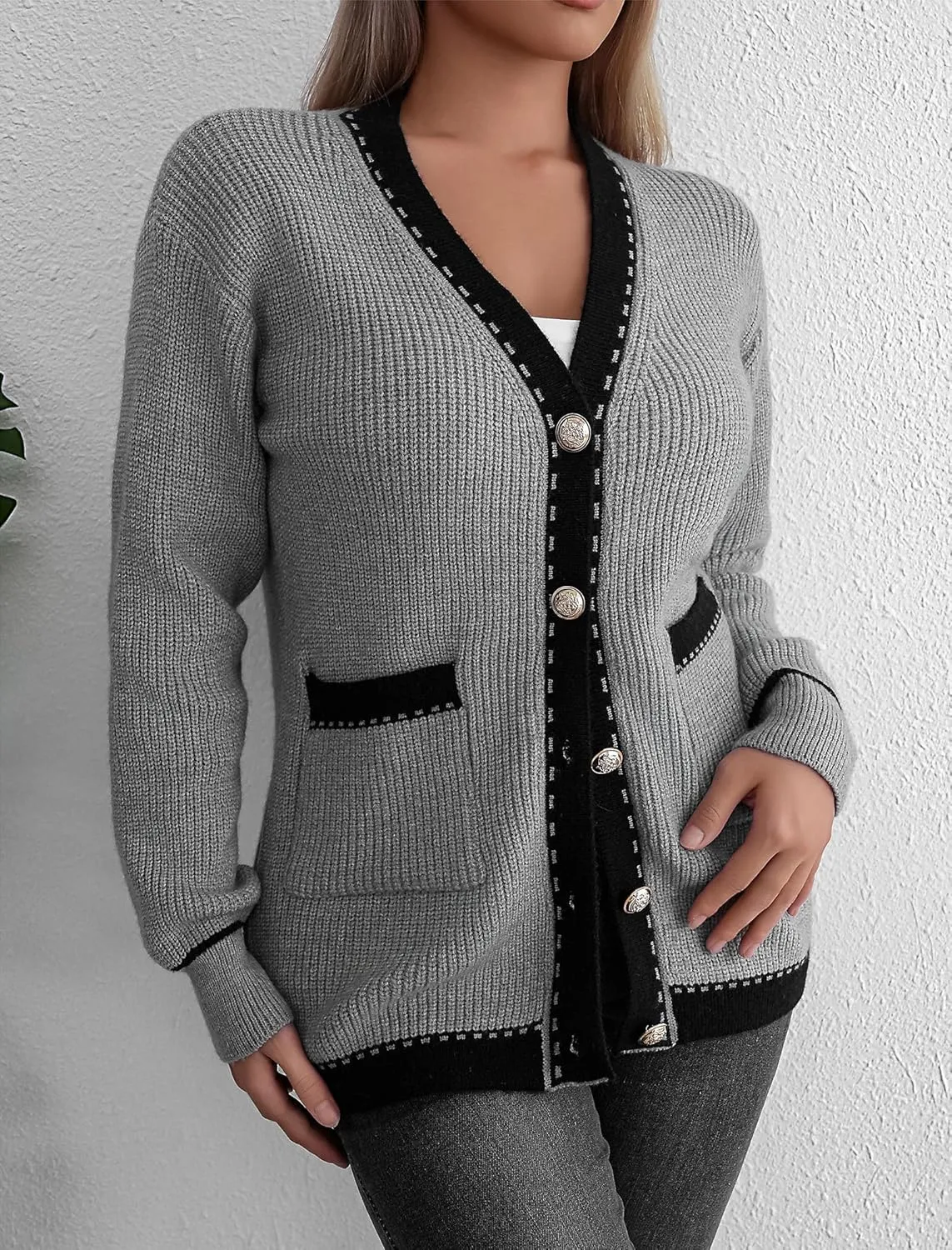 Cardigan Sweaters for Women 2024 Fall Open Front Oversized Button V Neck Chunky Knit Sweater Long Sleeve Outerwear