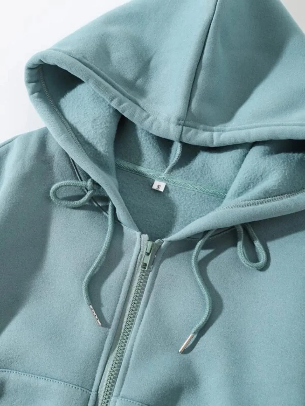 LOFAAC Women Fleece Full Zip Up Cropped Hoodie Sweatshirt 90s Long Sleeve Drawstring Hooded Crop Jacket Top with Pockets