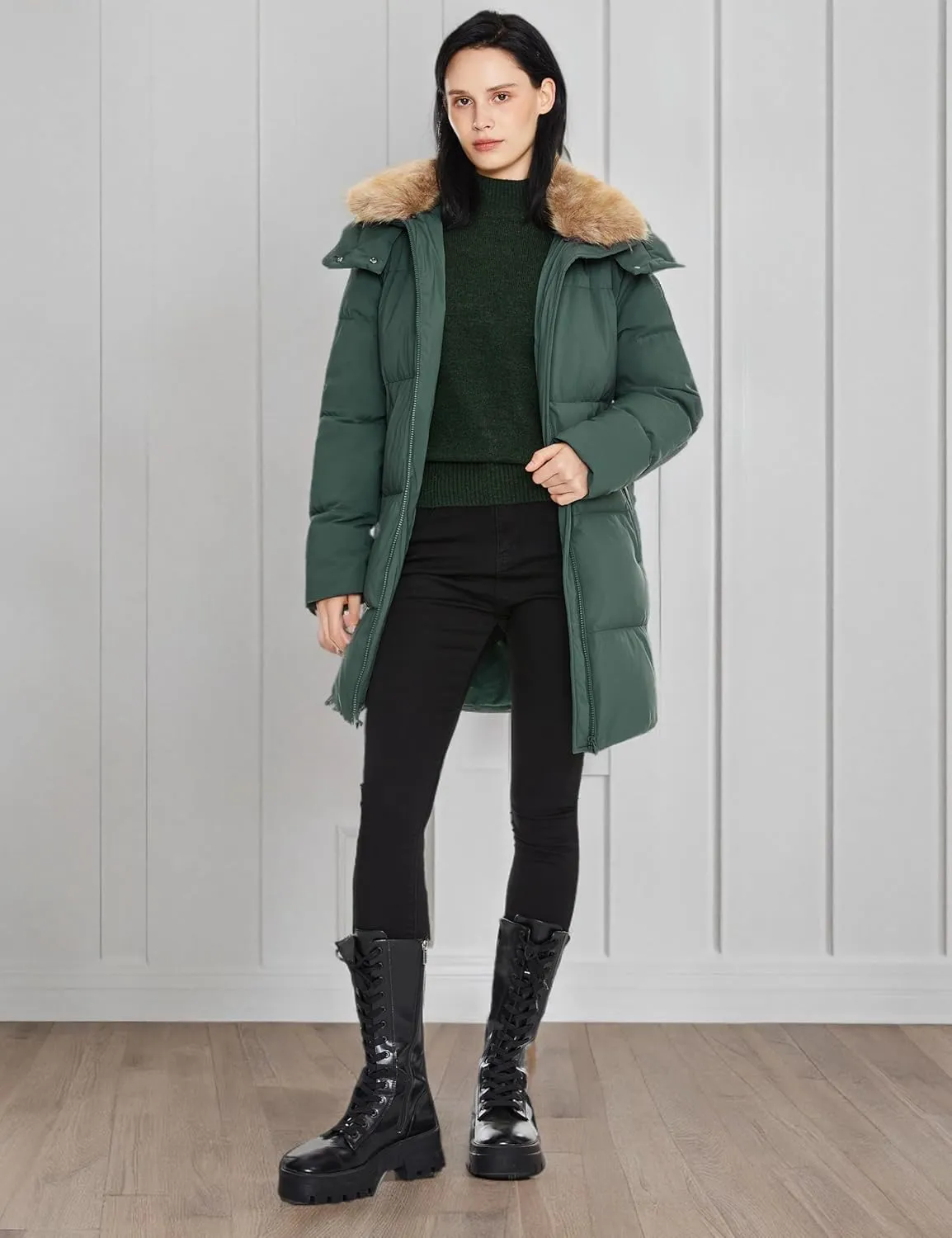 Orolay Women's Winter Thicken Puffer Jacket with Removable Faux Fur Hood Mid-Length Down Coat
