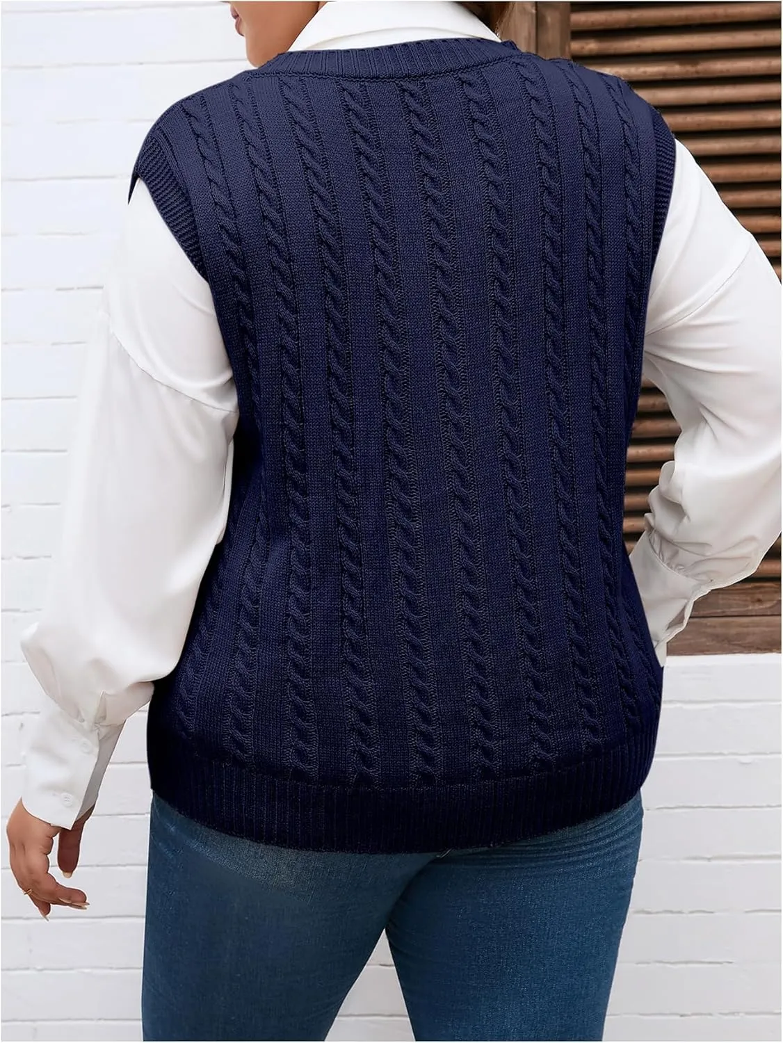 OYOANGLE Women's Plus Size Pullover Ribbed Solid Color Cable Knit Vest Top Sleeveless Stretch Sweater Vest