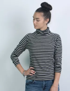 Sloane Turtleneck