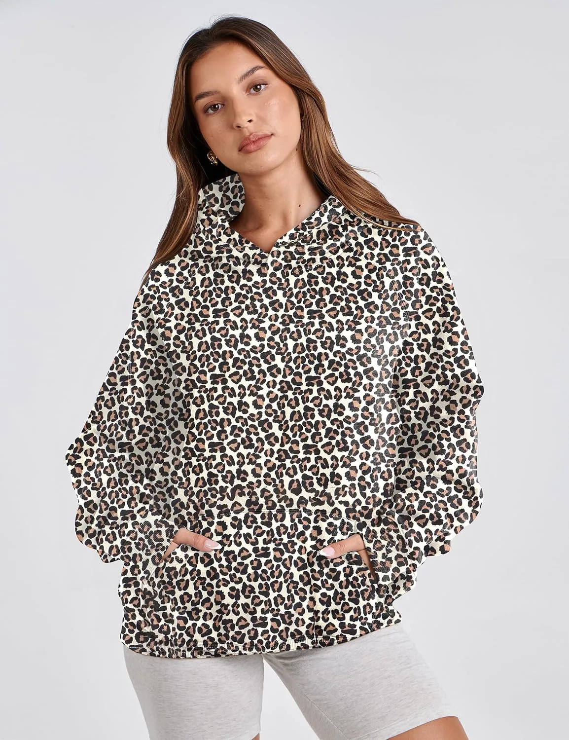 Womens Camo Hoodie Maple Leaf Print Oversized Fleece Hooded Sweatshirt Trendy Graphic Hoodie Pullover with Pocket