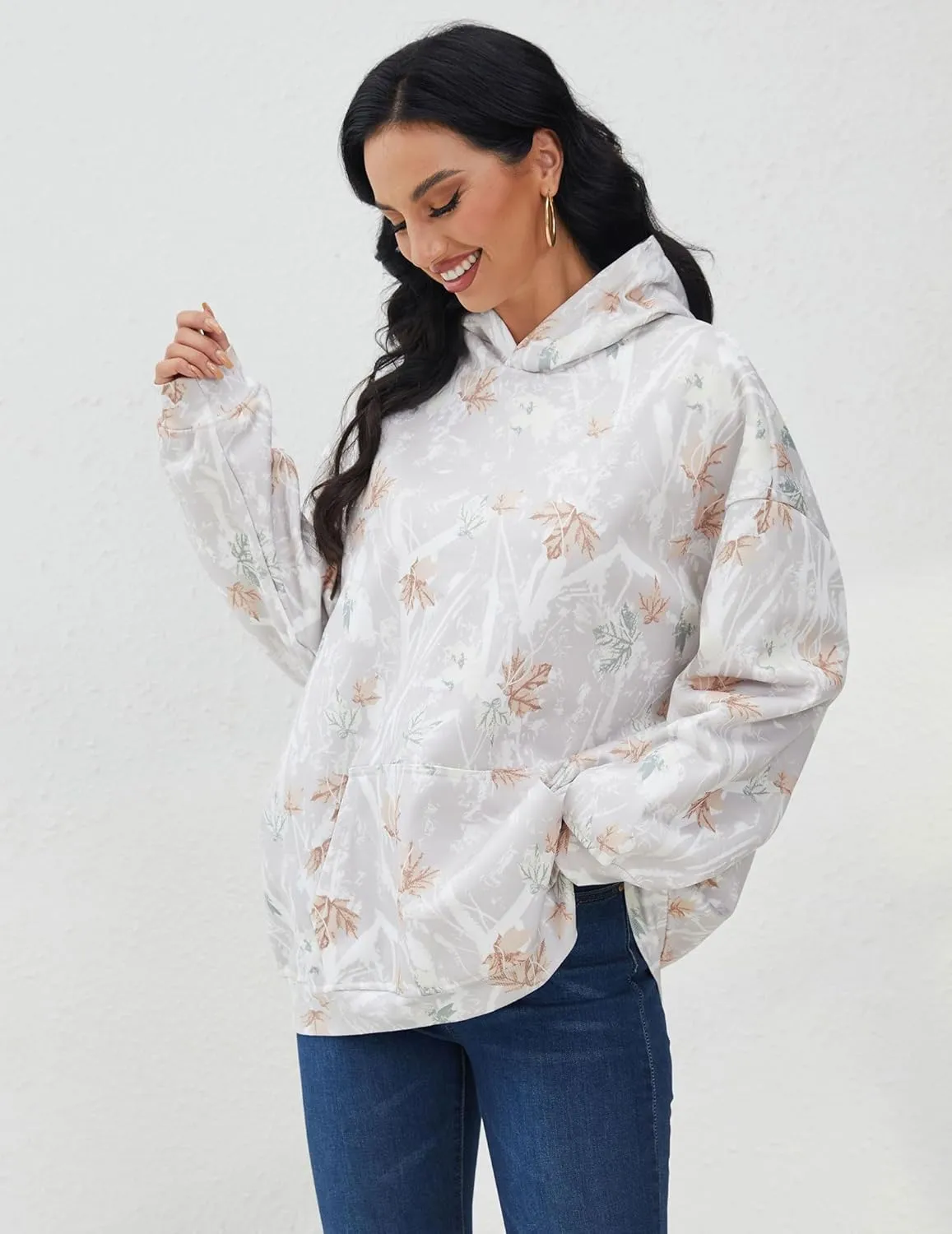 Womens Camo Hoodies Maple Leaf Print Oversized Hooded Pullover Shirt Fleece Long Sleeve Camo Sweatshirt With Pocket