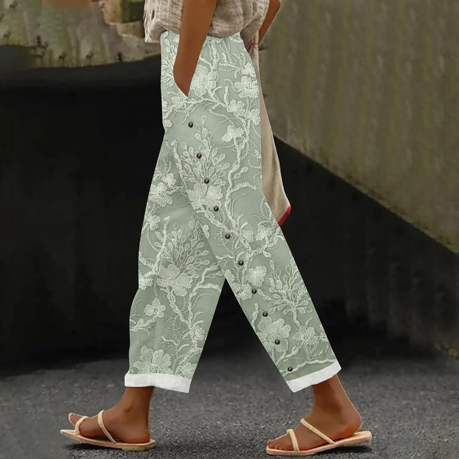 Womens Linen Capri Pants Elastic Waist Drawstring Petite Summer Beachwear Straight Leg Lounge Trousers with Pockets