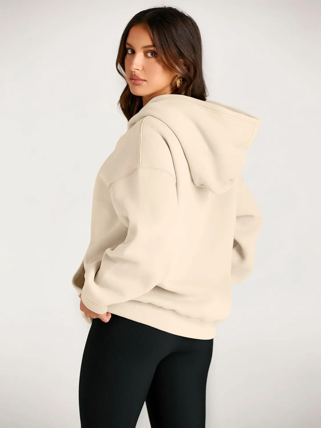 Womens Oversized Hoodies Casual Sweatshirts Long Sleeve Sweaters Pullover Fall Outfits Winter Clothes