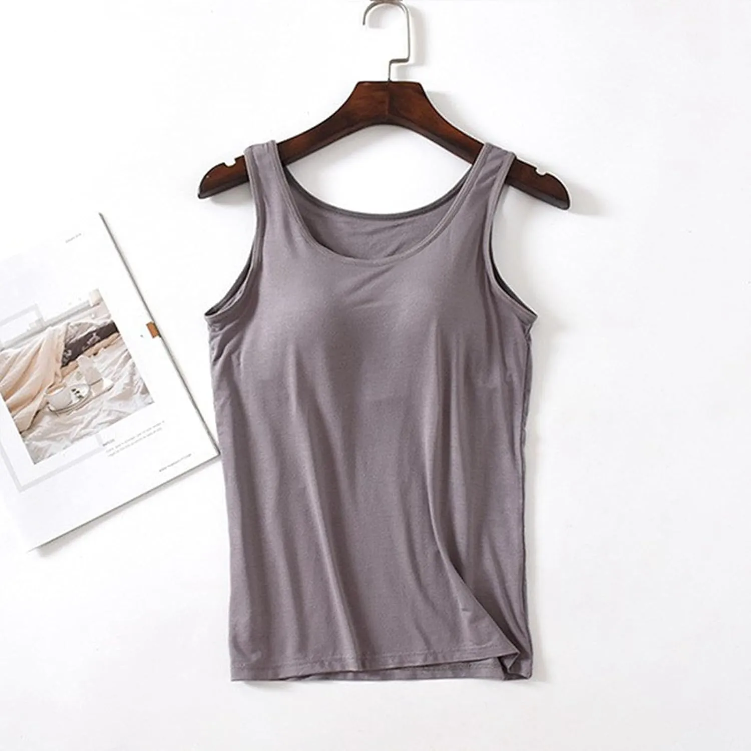Women's Seamless Tank Tops Built in Bra No Pads Slim Fit Scoop Neck Long Camisoles Top Workout Yoga Sleeveless Shirts
