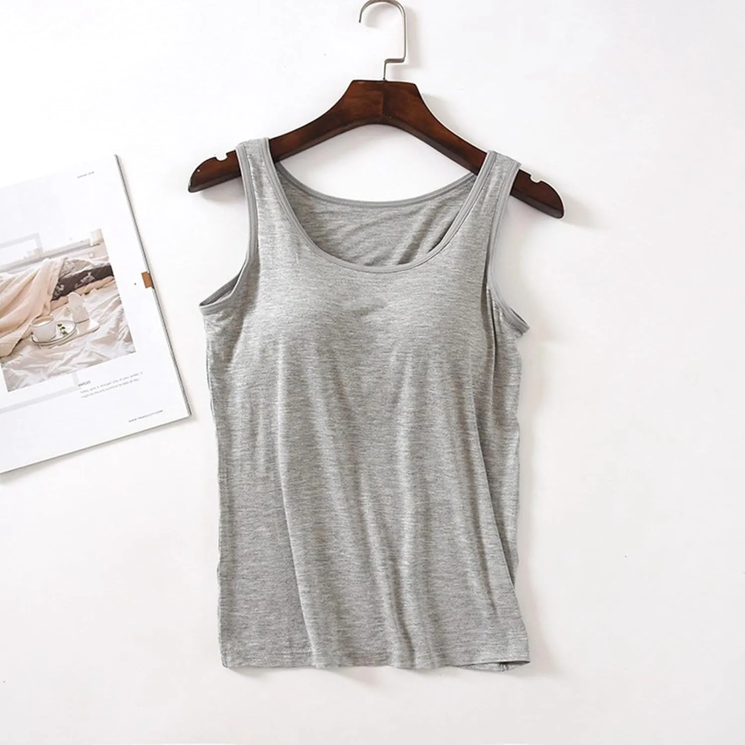 Women's Seamless Tank Tops Built in Bra No Pads Slim Fit Scoop Neck Long Camisoles Top Workout Yoga Sleeveless Shirts